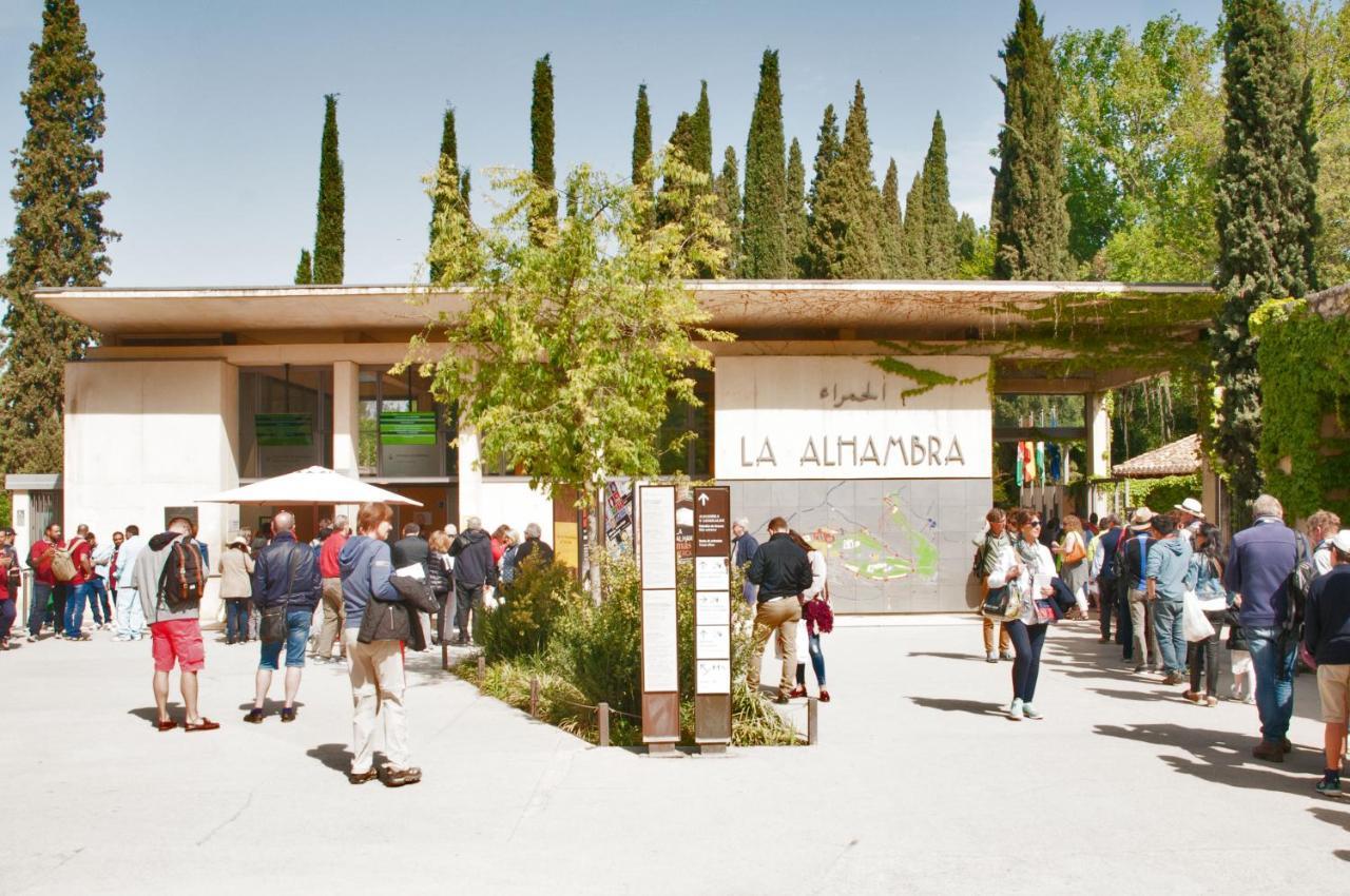 El Pianista De La Alhambra Granada Exterior photo